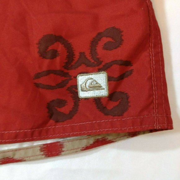 Quick silver Red Swim Shorts Size 32 - Picture 3 of 8